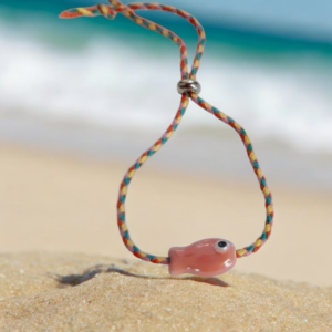 Alternative view of Βραχιόλι καλοκαιρινό με κεραμικό ψαράκι