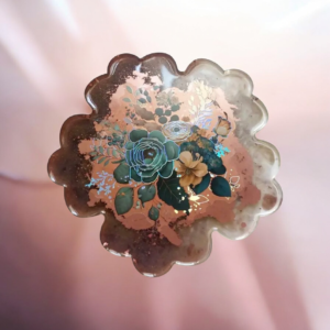 Alternative view of Σουβέρ από υγρό γυαλί σε καφέ μπρονζέ και λουλούδια (τεμάχιο)