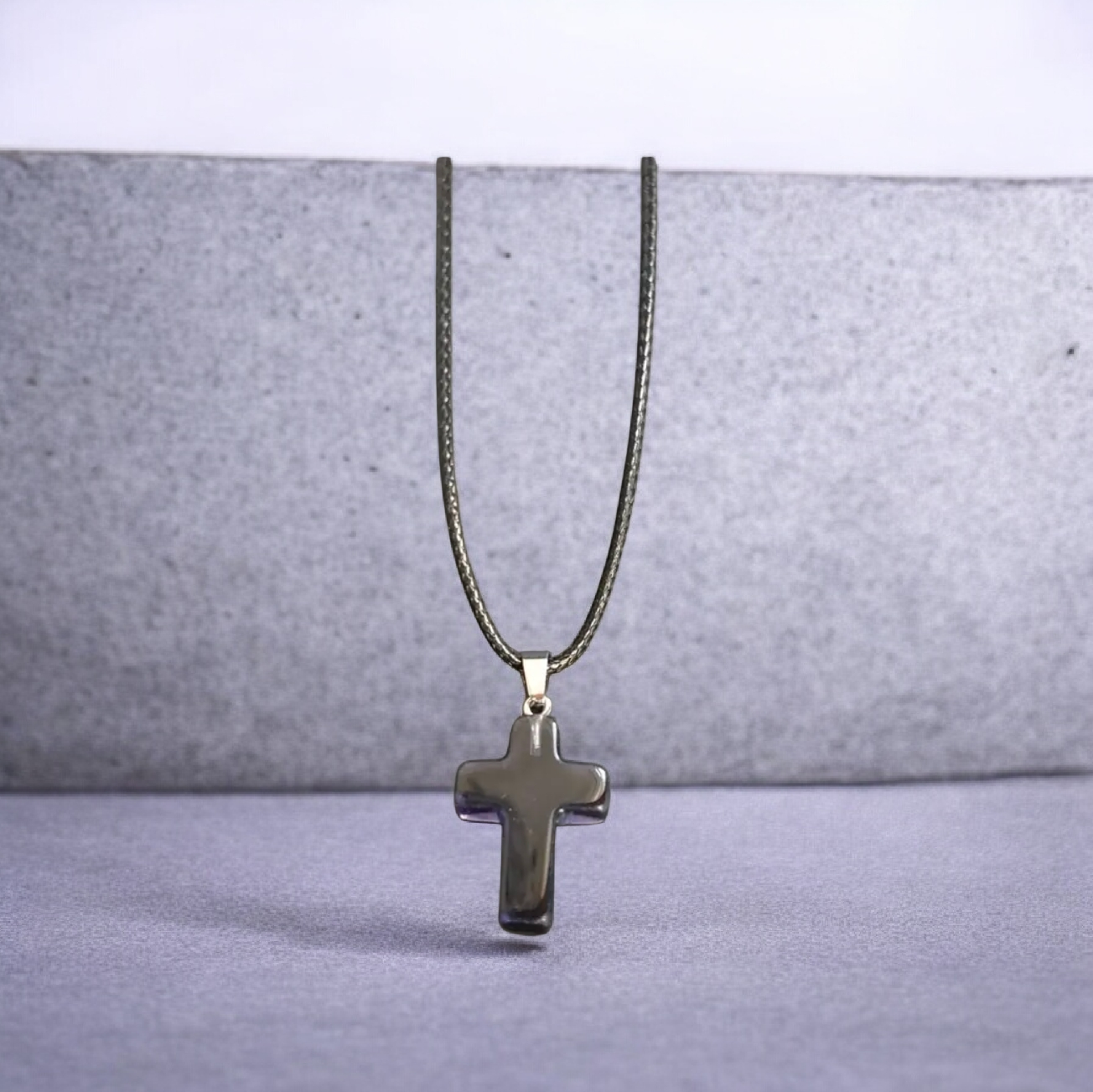 Κολιέ σταυρός από υγρό γυαλί με αλυσίδα - Image 3