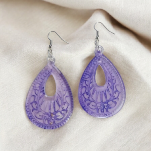 Κρεμαστά σκουλαρίκια από υγρό γυαλί μωβ