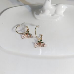 Alternative view of Σκουλαρίκια Κρεμαστά Χριστουγεννιάτικα με κρίκους, Noel