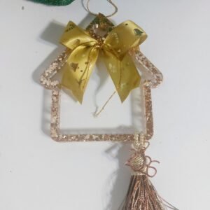 Alternative view of Χειροποίητο γούρι στολίδι σπιτάκι από υγρό γυαλί