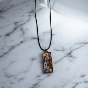 Alternative view of Κολιέ από υγρό γυαλί και αποξηραμένα άνθη