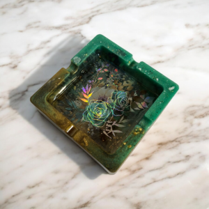 Alternative view of Σταχτοδοχείο τετράγωνο από υγρό γυαλί πράσινο καφέ