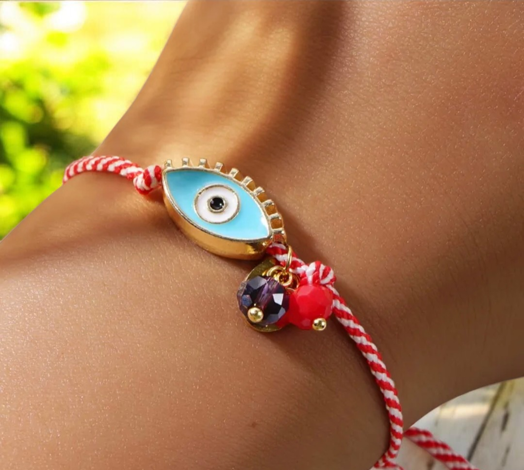 Μαρτάκι χειροποίητο με ματάκι οβαλ γαλάζιο